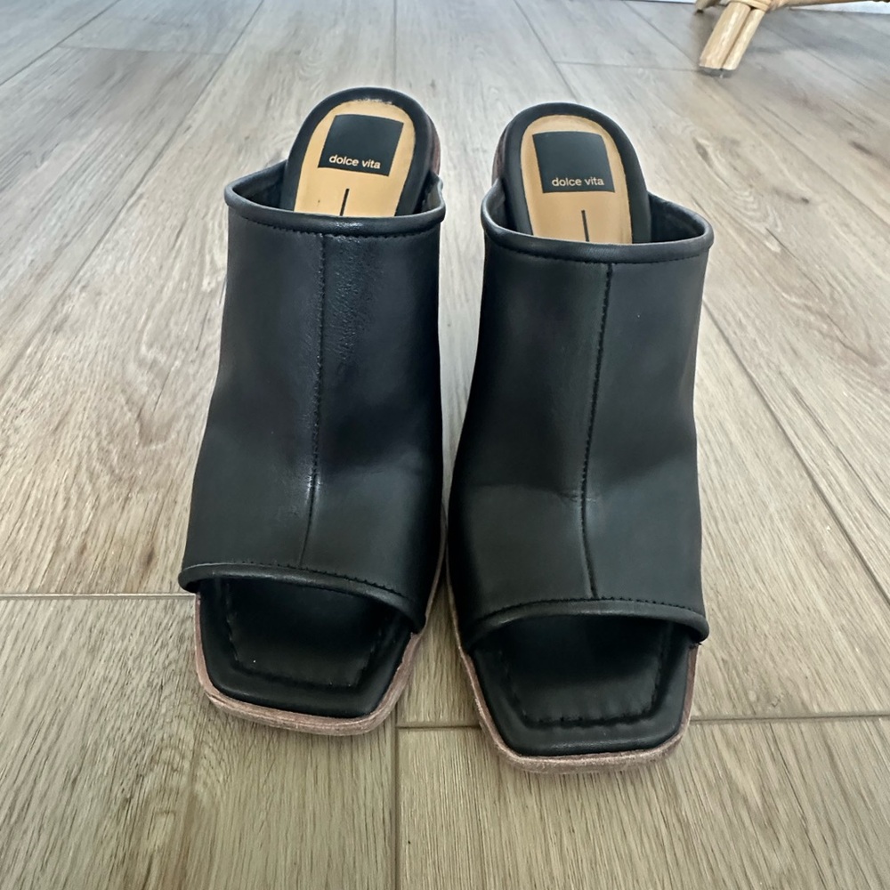Dolce Vita Black Mules with Chunky Heel and Peep-Toe